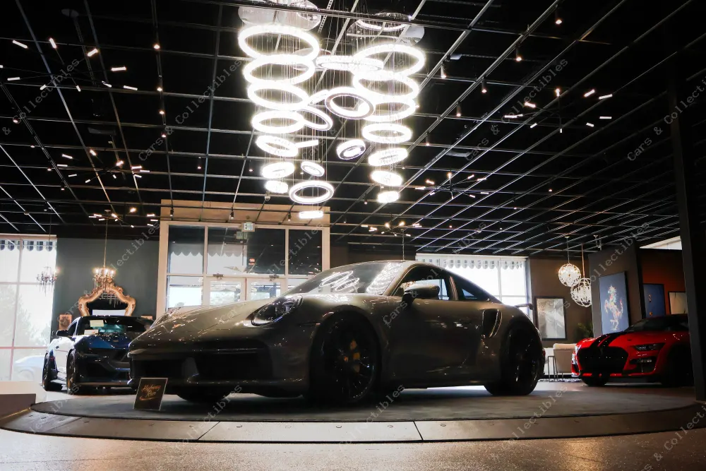 Highway Run Dealership Showcase
